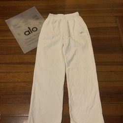 Alo Yoga Sweat Size Medium