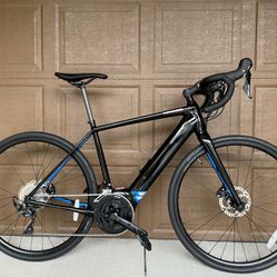 Cannondale Synapse Neo 1 E - Road Bike Medium Size “Like Brand New “