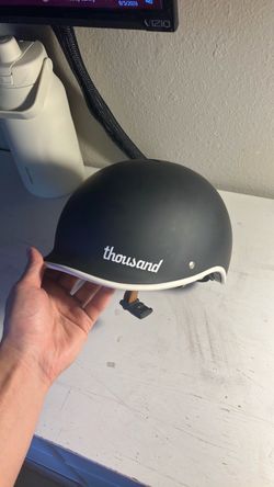 Thousand bike helmet
