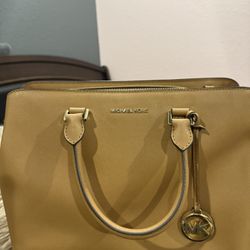 Michael Kors Bag 