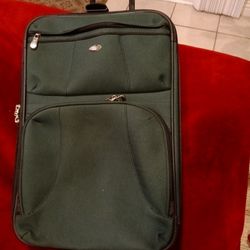Suitcase Roller With Matching Tote Bag 