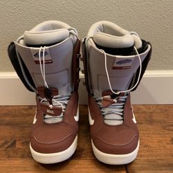 VANS Ferra Pro Snowboard Boots Size 11 Womens 9.5 mens 