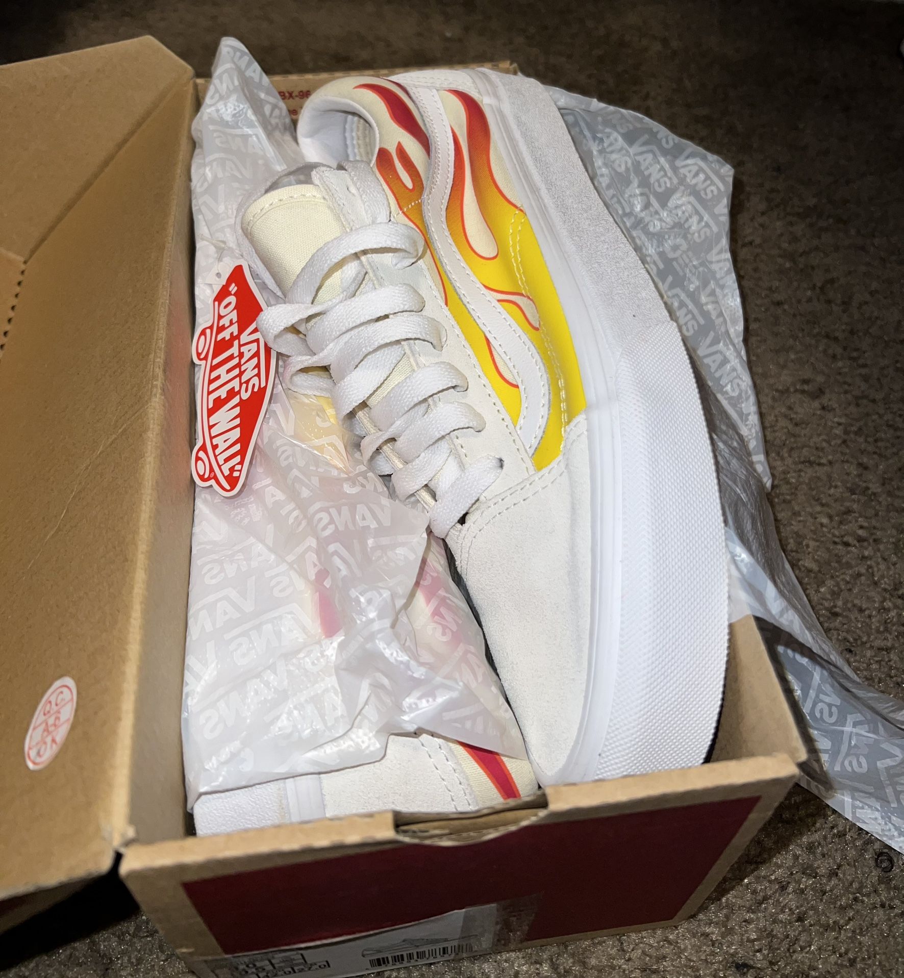 White Flame Vans Mens Size 9
