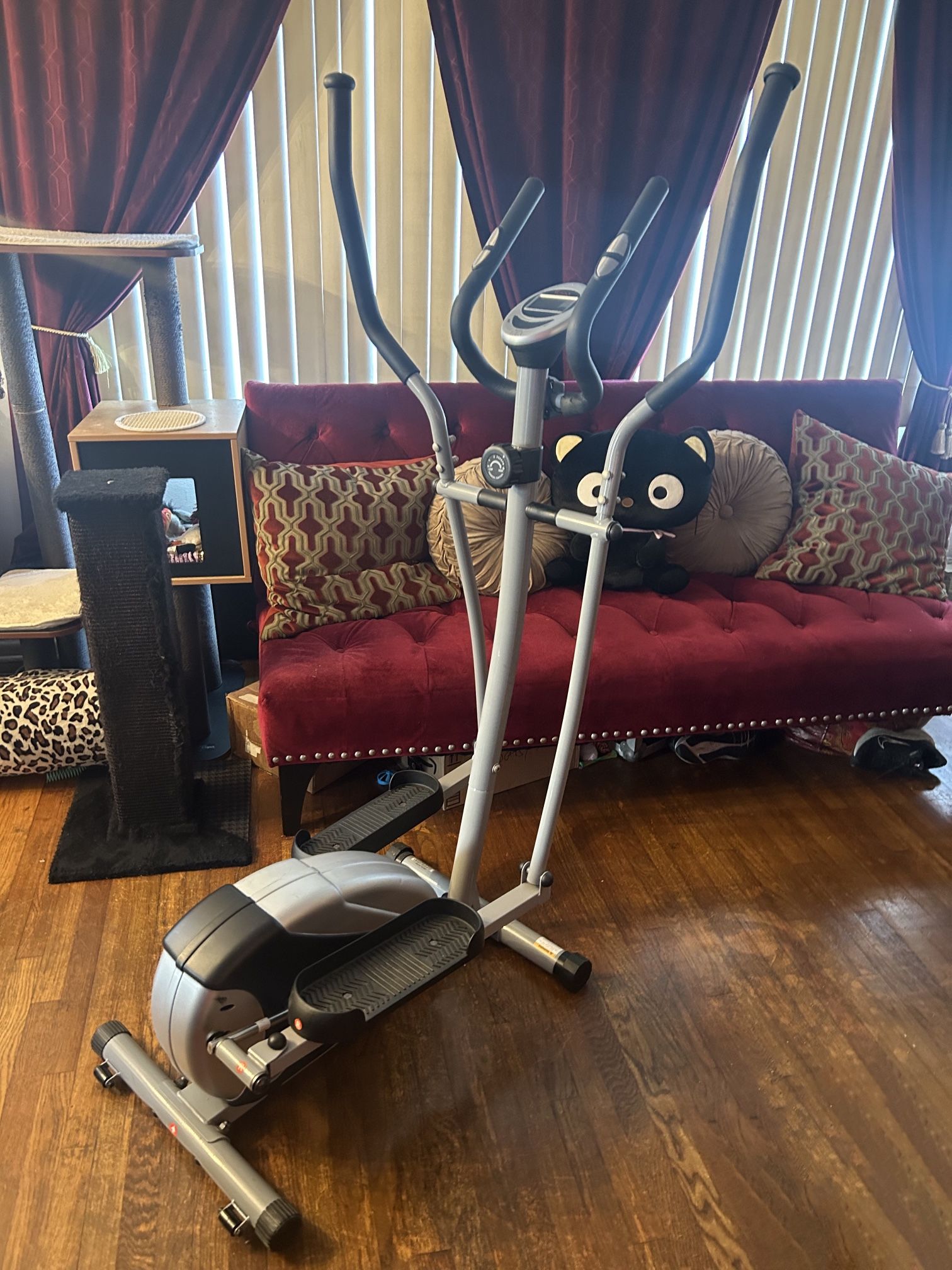 Upright Elliptical SF-E905 Workout Machine