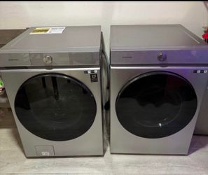 Samsung washer and dryer set stainless steel working good