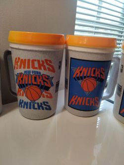 NY Knicks sports mugs