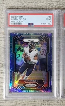 2023 Justin Fields Panini Prizm Navy Camo 25 PSA 9 #48 SP
