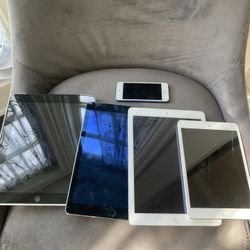 Apple iPad Various And IPod  