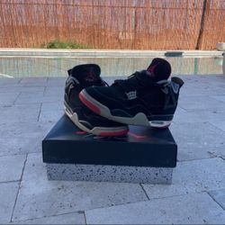 Jordan 4 Breds 