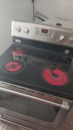 Electric stove glass top five burner