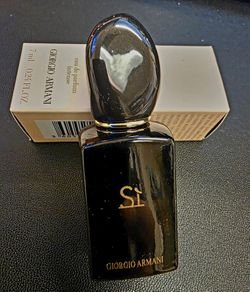Giorgio Armani Sì Intense Eau de Parfum - Black and Gold