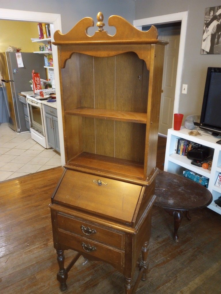 Secretary's Desk