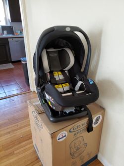 Car Seat and base