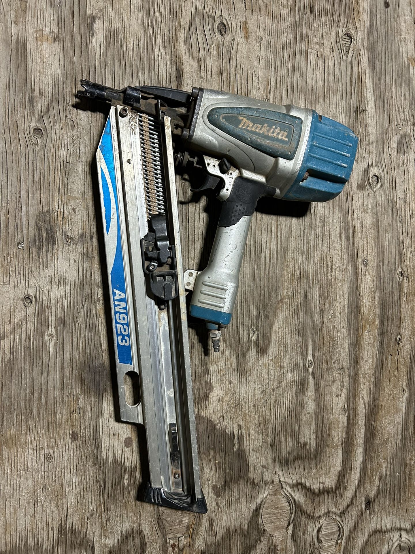 AN923 3/12 MAKITA FRAMING NAILER