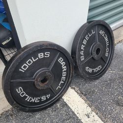 2-100lb Olympic weight plates 