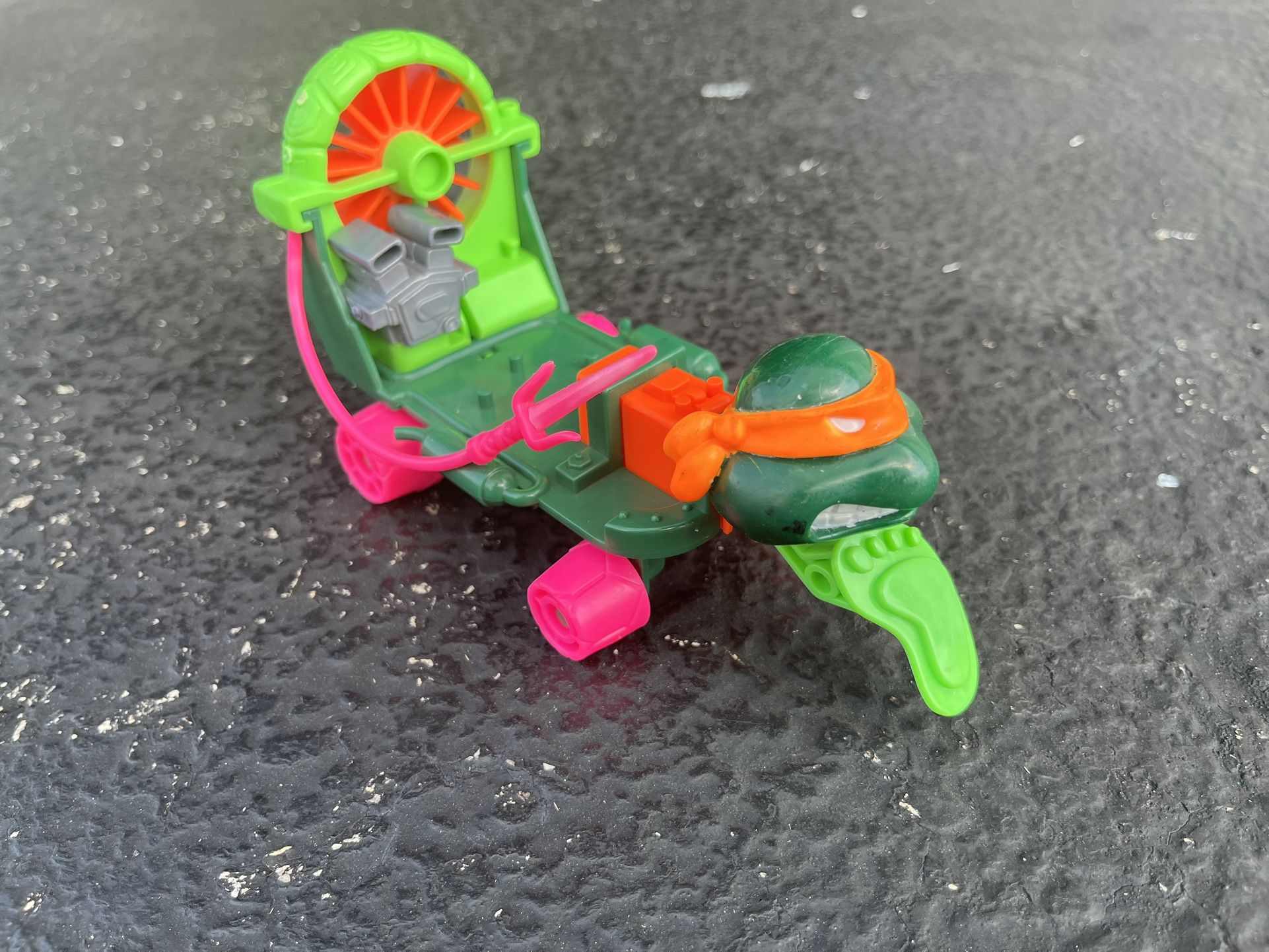 TMNT Teenage Mutant Ninja Turtles Skateboard