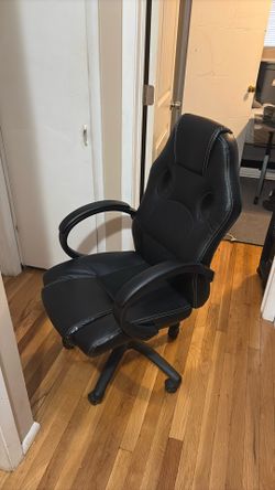 Studio Chair Super Pro Max