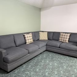 Sectional Couch 