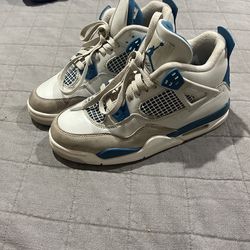 Jordan 4