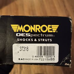 Monroe OESpectrum 37318 Suspension Shock Absorber for Ford Escape