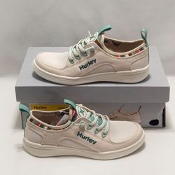 Women's Hurley Casual Shoes Available in Size 6