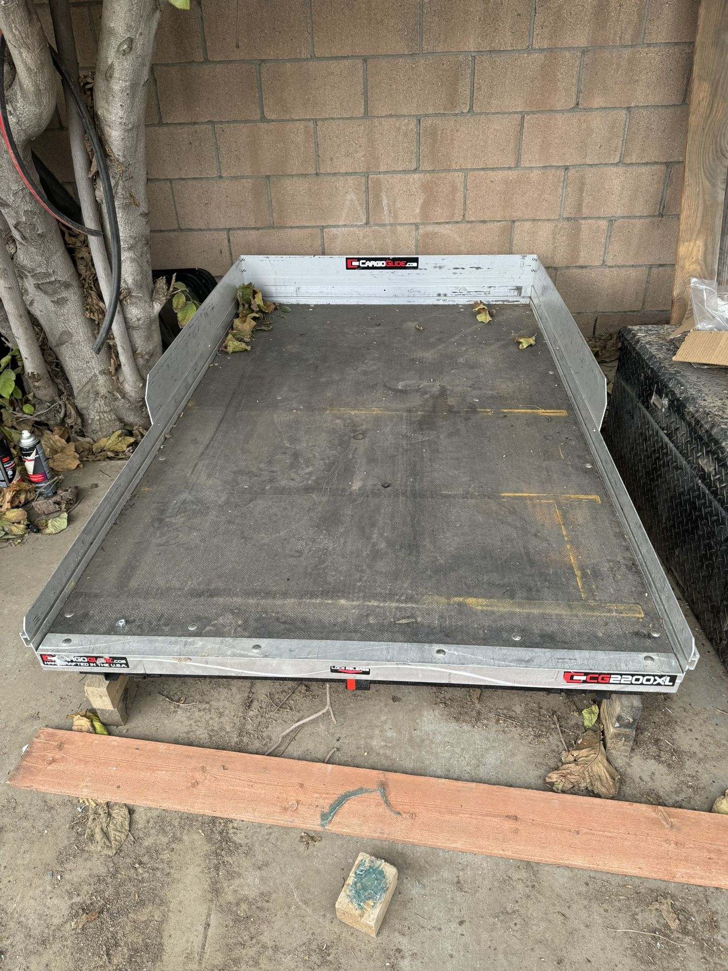 Bed Slide/ Cargo Glide 80.1/2 Long 49,1/2 Wide $700 OBO