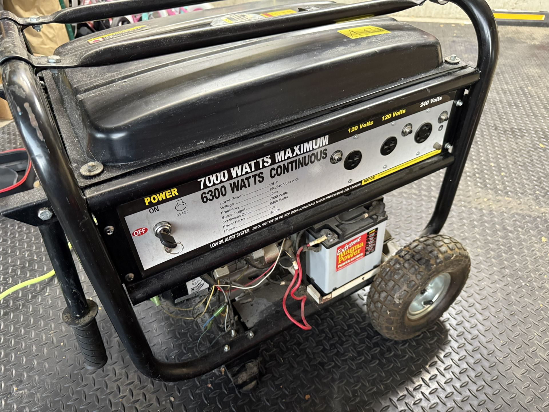 Gas Powered Generator - 7000 Watts