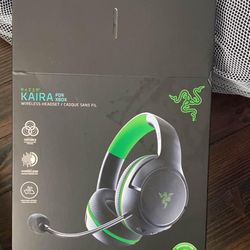 Xbox S With Headset 