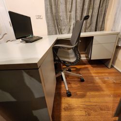 FREE L Shape Desk 