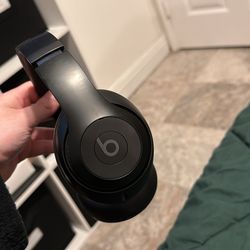 Beats Studio Pro