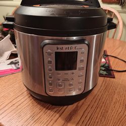 Instant Pot Duo Plus 6QT