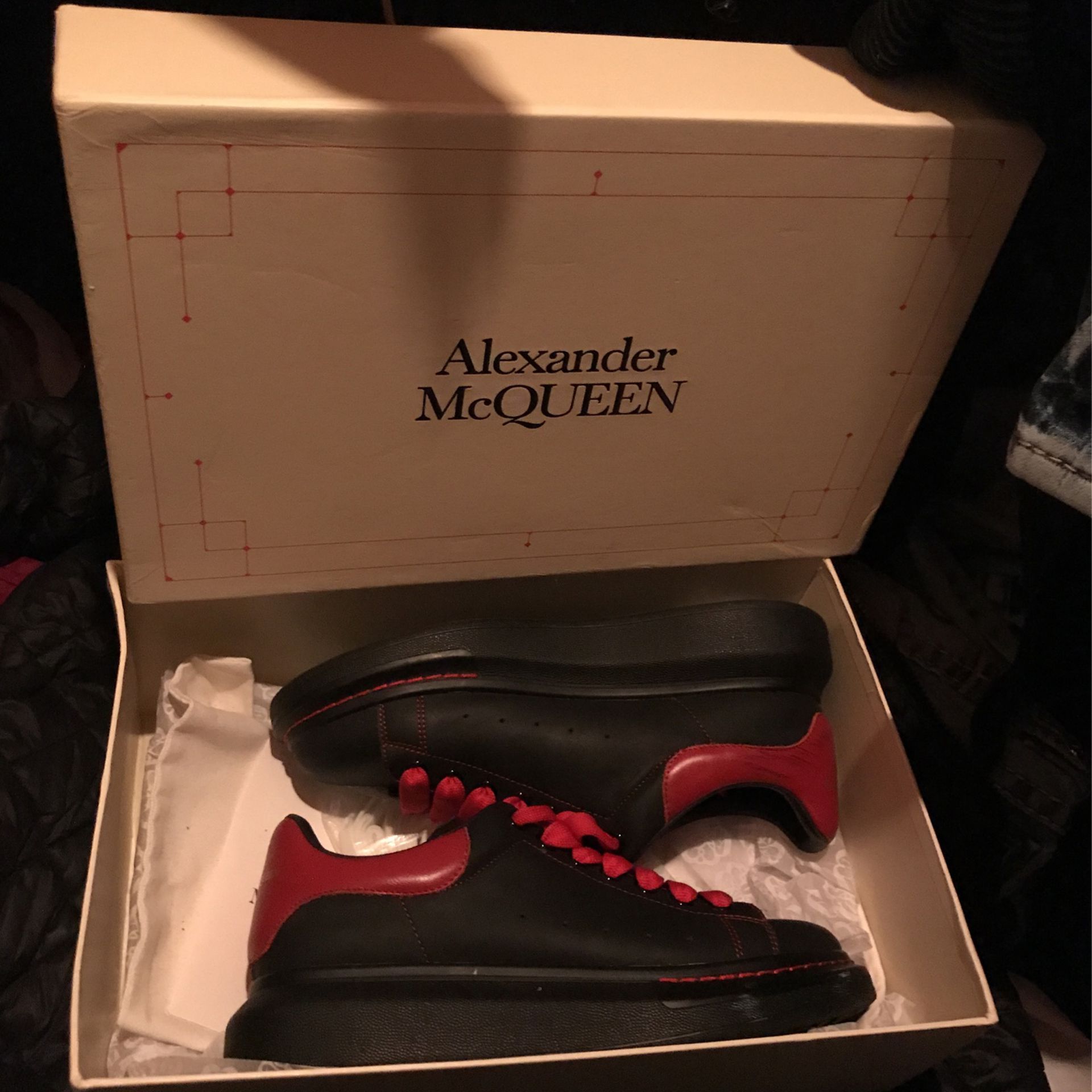 Alexander MCqueen exclusive Edition  Size 7 -7.5