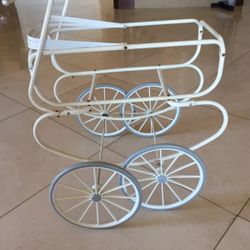 Vintage Doll Carriage