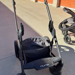 Nuna Base Stroller 