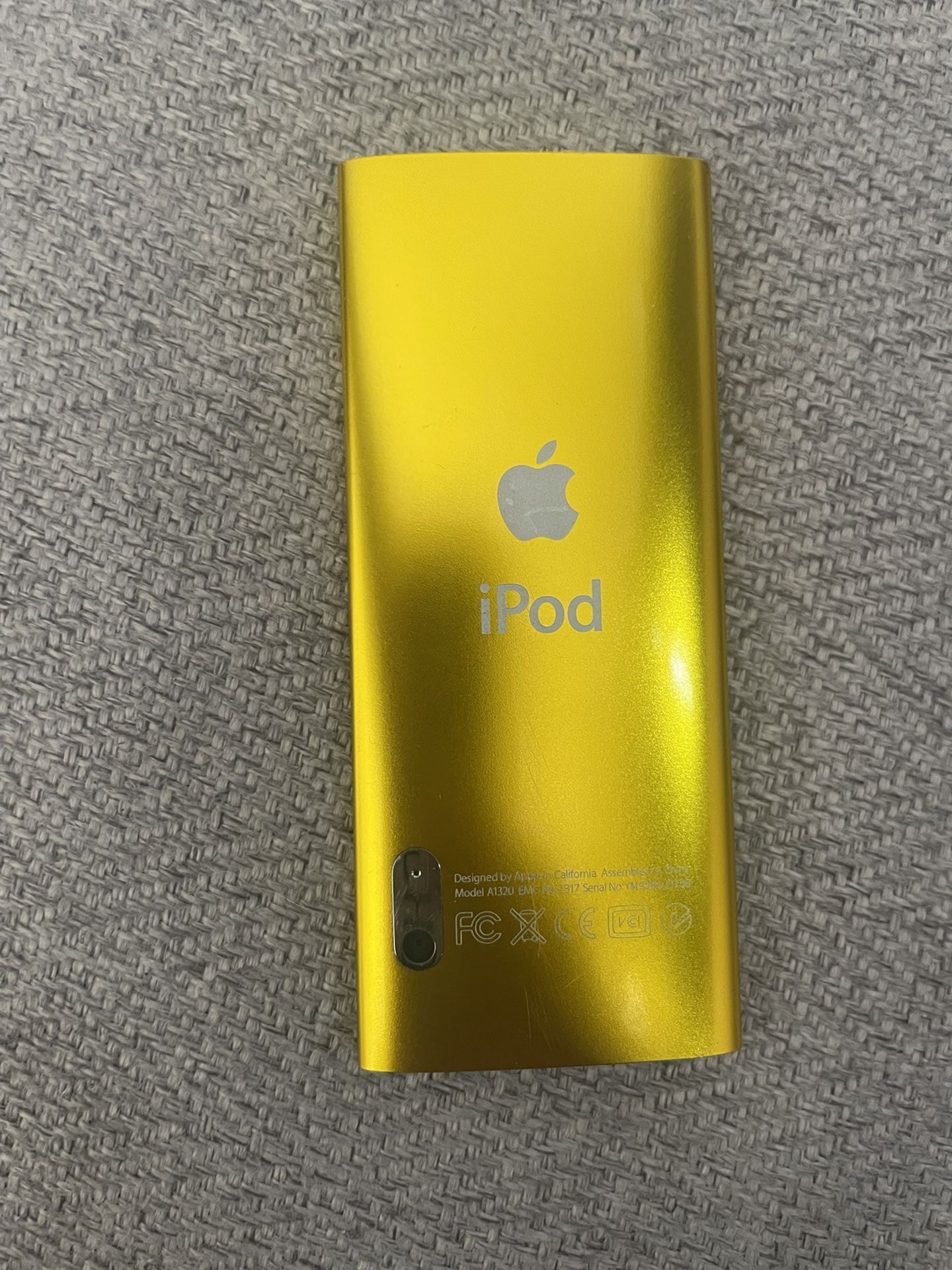 Apple iPod Nano 4th Generation 8GB Yellow for Sale in