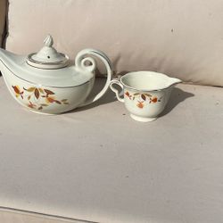 Hall’s China Teapot