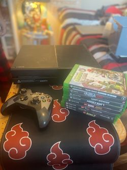 Xbox One Console with Controller and 8 Games