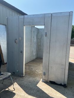 8x12 Walk-In Cooler Box Cam Lock Panels Door Included
