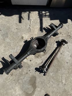 GM F body Qp 9 inch housing with axles