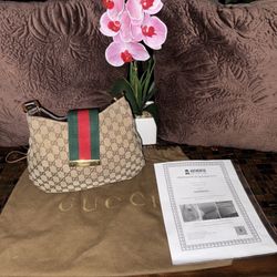 Authentic  Gucci GG Canvas Hobo Should Bag  With Dust Bag And COA