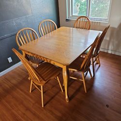 Table With 6 Chairs 