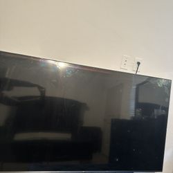 75’ LG Smart Tv