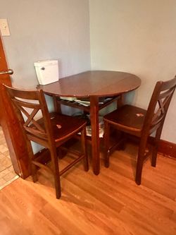 Dining room table set