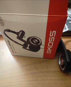 Koss porta pros black