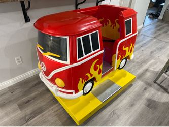 Kids ride on kiddie ride Vw bus hippie bus