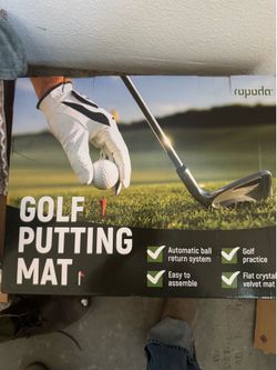 Golf putting mat