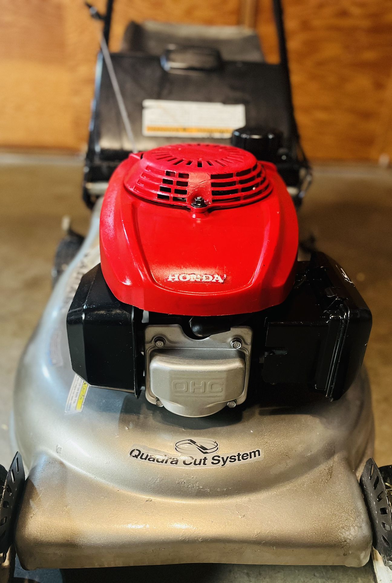 Honda HRR2165VKA Self-Propelled Lawn Mower