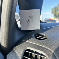Apple AirPods 4 Wireless Earbuds, Bluetooth Headphones, with Active Noise Cancellation, Adaptive Audio, Transparency Mode, Personalized Spatial Audio