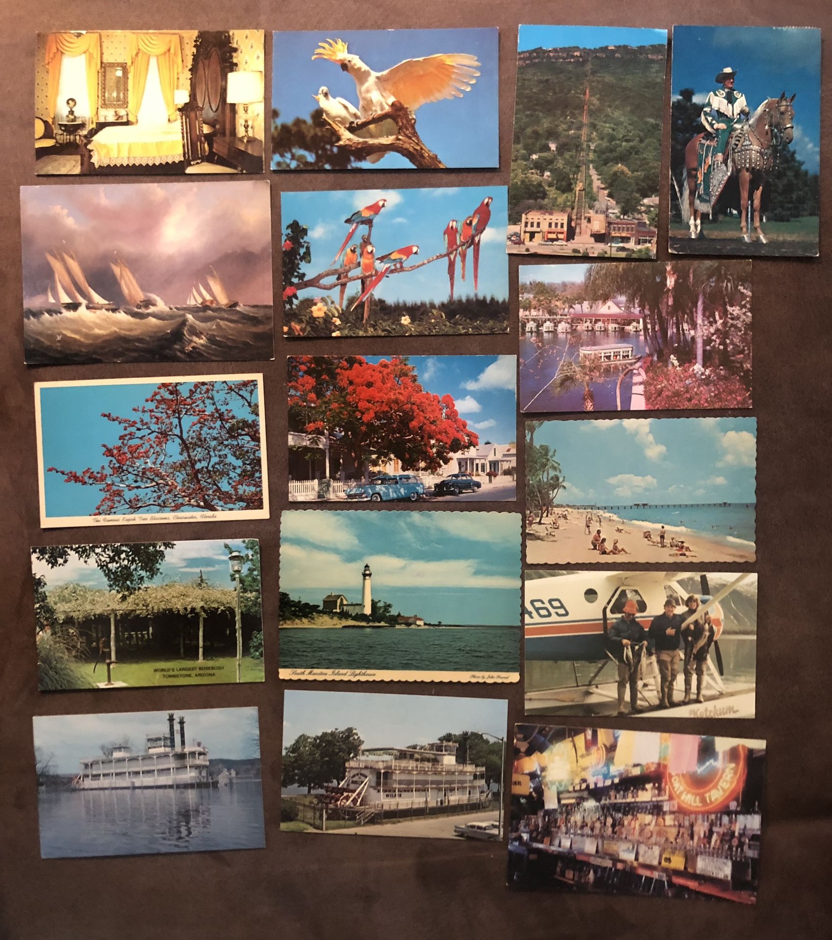16 Vintage U.S. cities And Attractions Mainly Unused Postcards/Souvenirs
