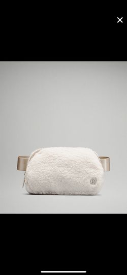 Brand New Fleece Everywhere Belt Bag 